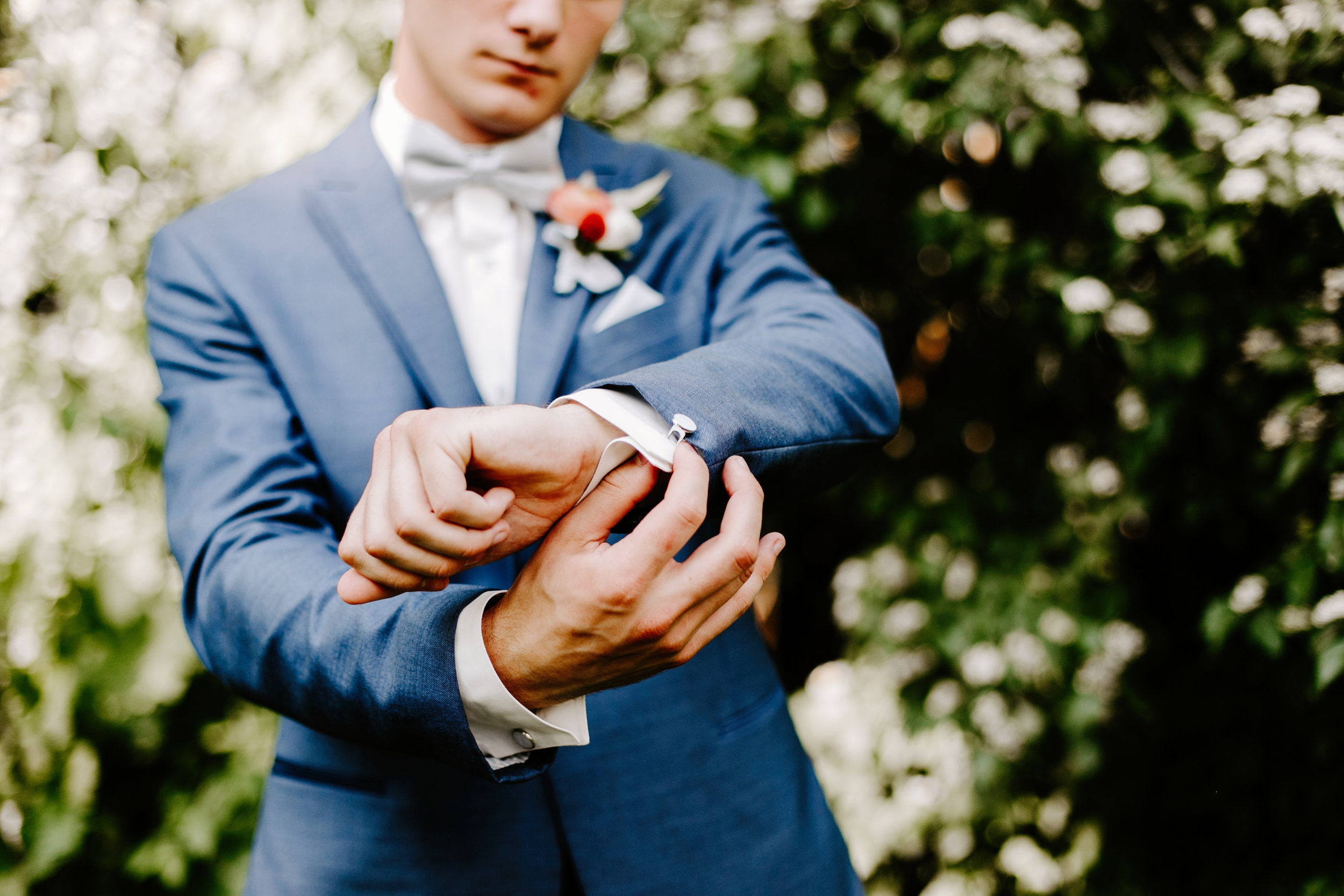 Claire and James Indianapolis Wedding The Tube Factory Emily Elyse Wehner Photography LLC-192.jpg