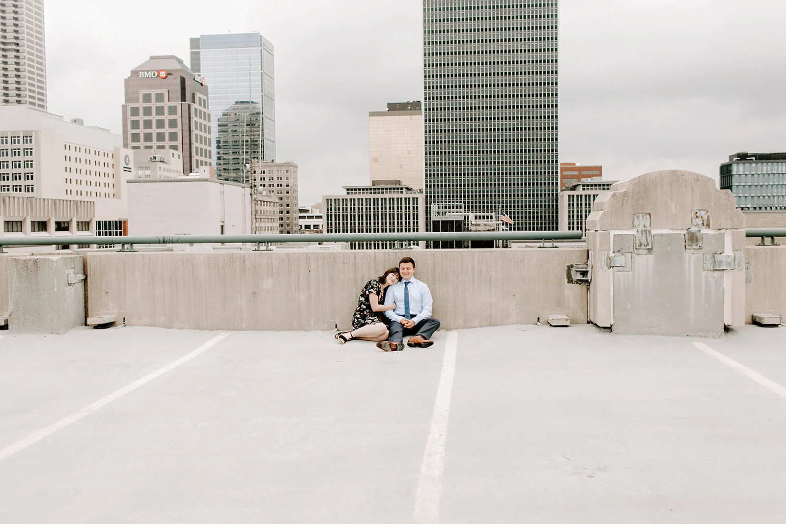Click to browse the blog of this Downtown Indianapolis Engagement Session with Emily and Davis by Emily Wehner, Indianapolis photographer. Posing inspiration | Couples session location ideas | Urban engagement session #photography #engagementphotography #posinginspiration #urbancouplessession