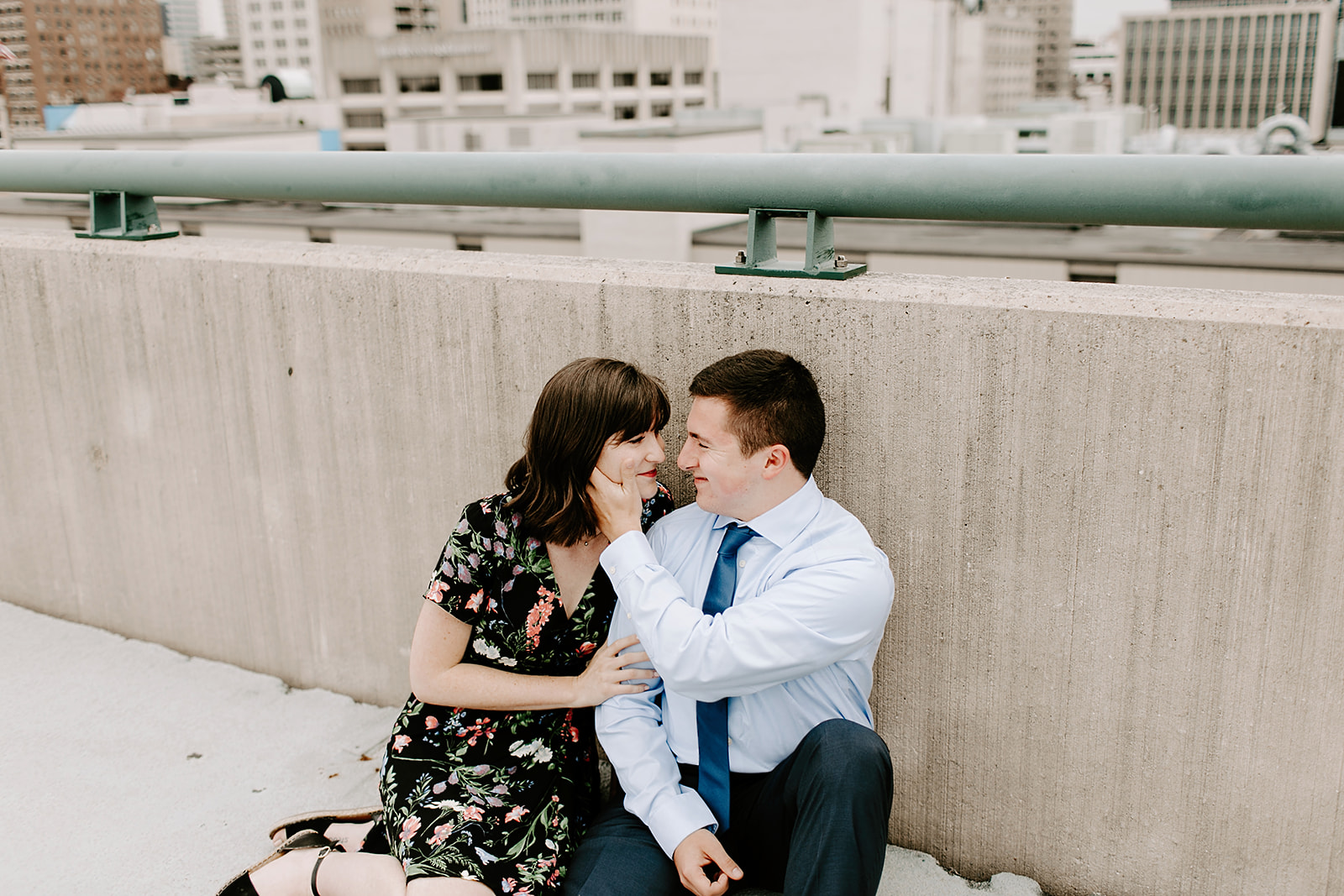   Click to browse the blog of this Downtown Indianapolis Engagement Session with Emily and Davis by Emily Wehner, Indianapolis photographer. Posing inspiration | Couples session location ideas | Urban engagement session #photography #engagementphotog