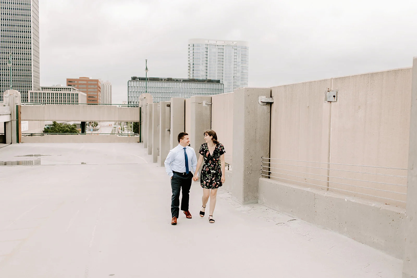 Click to browse the blog of this Downtown Indianapolis Engagement Session with Emily and Davis by Emily Wehner, Indianapolis photographer. Posing inspiration | Couples session location ideas | Urban engagement session #photography #engagementphotography #posinginspiration #urbancouplessession