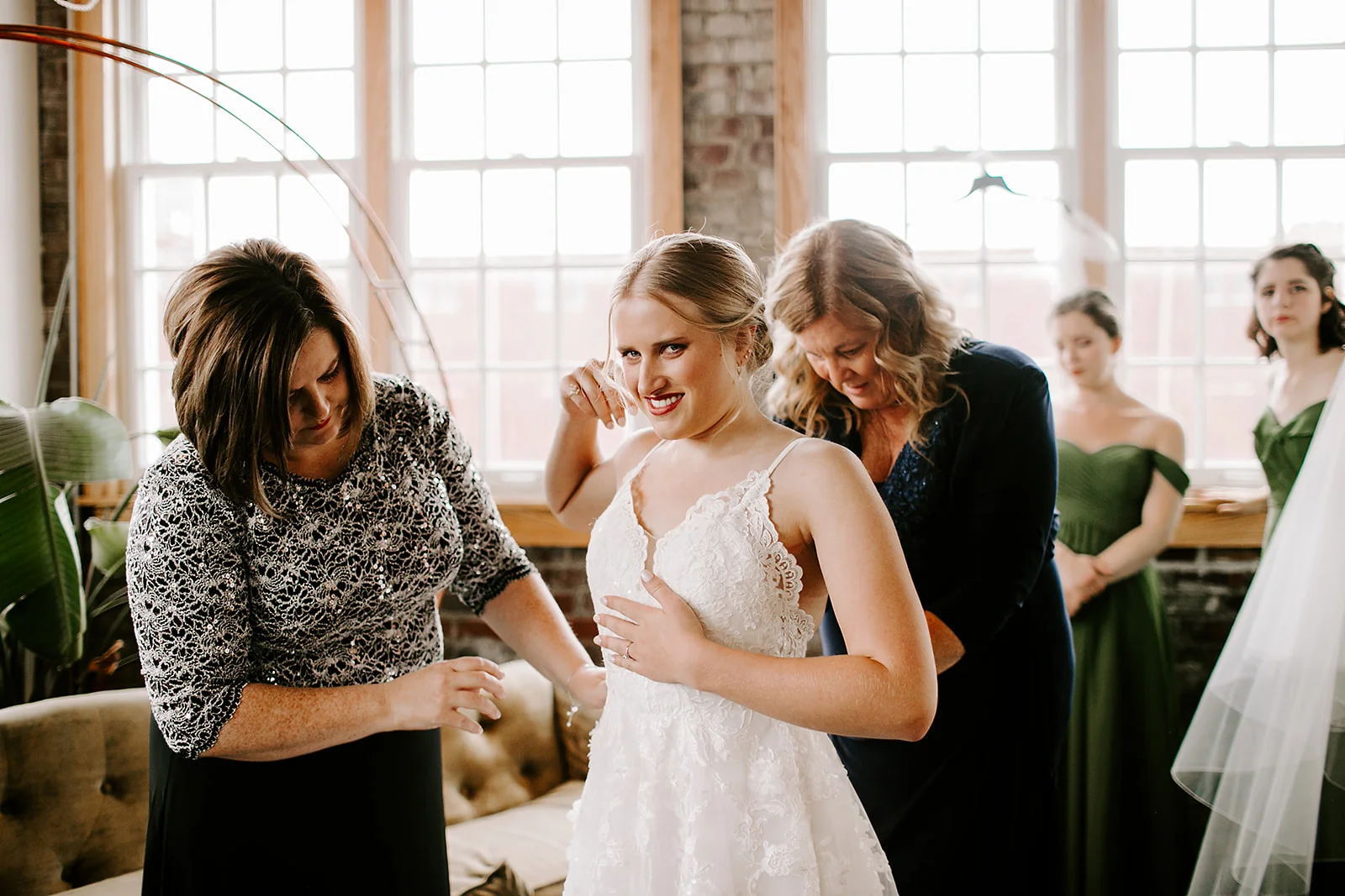 Rachel and Elliot Tinker House Wedding Indianapolis Indiana Emily Elyse Wehner Photography LLC26.jpg