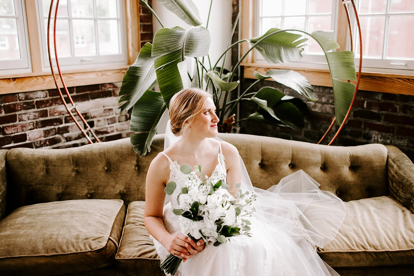 Rachel and Elliot Tinker House Wedding Indianapolis Indiana Emily Elyse Wehner Photography LLC153.jpg