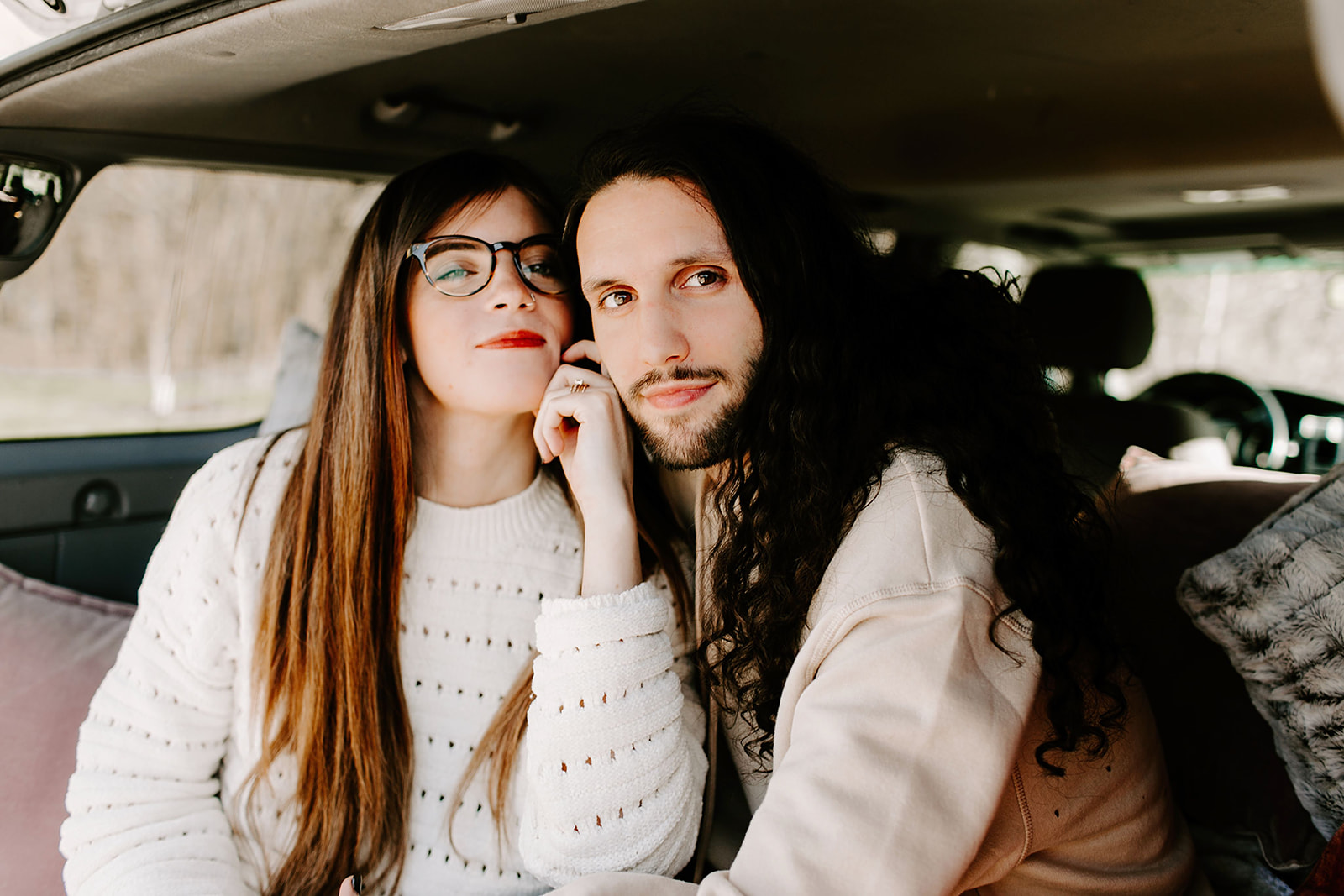 Couples-session-car-Indianapolis.jpg