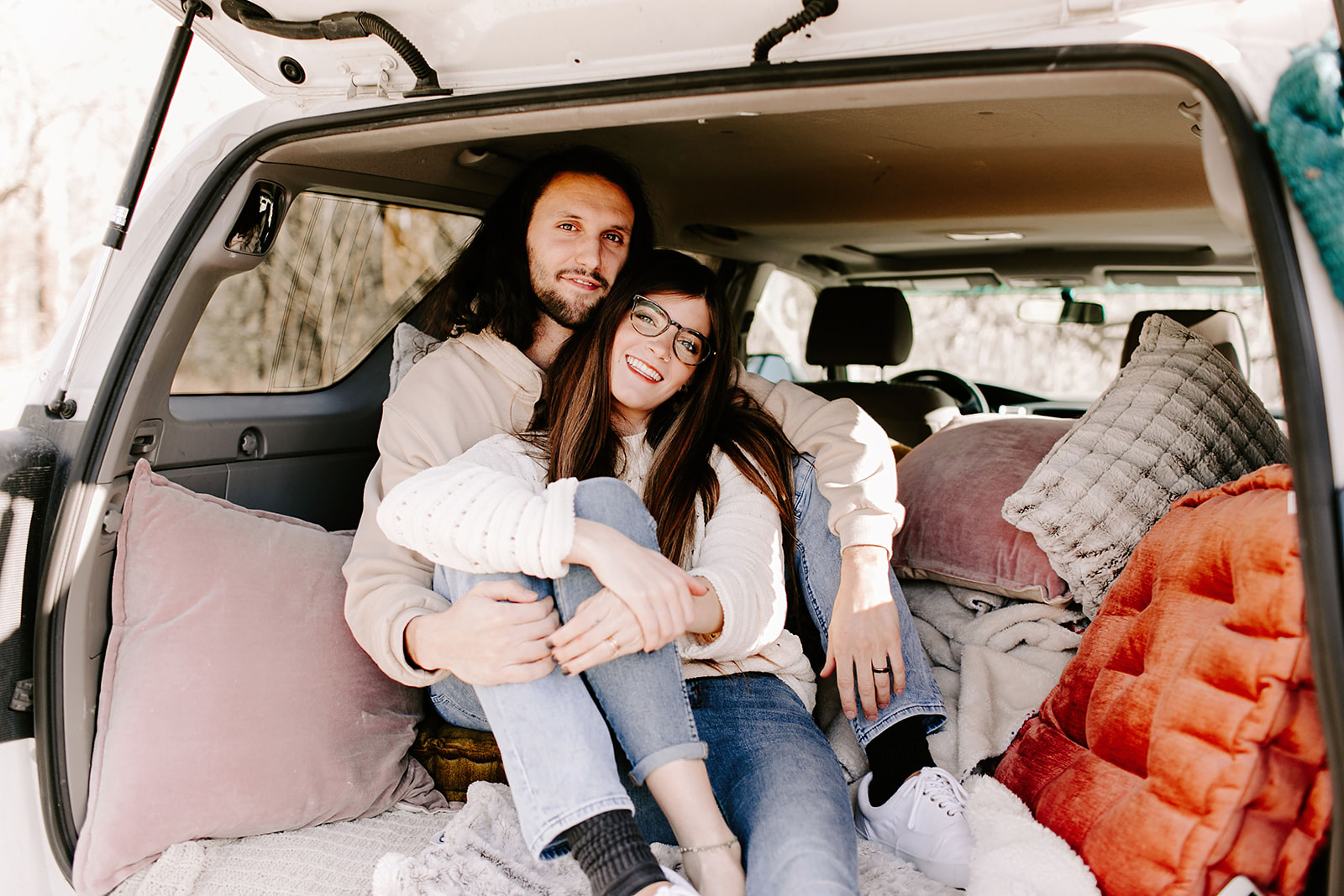 Couples-session-car-Indianapolis-8.jpg