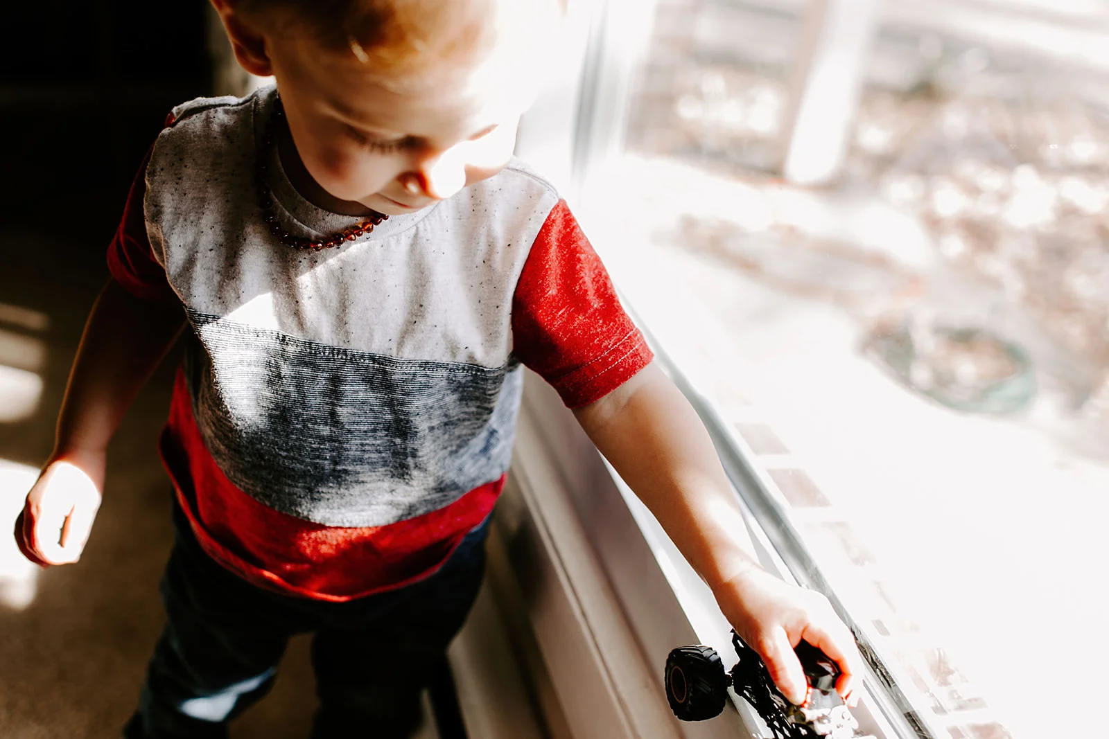 In-home family session with a mom and son in Indianapolis, Indiana with Emily Elyse Photography