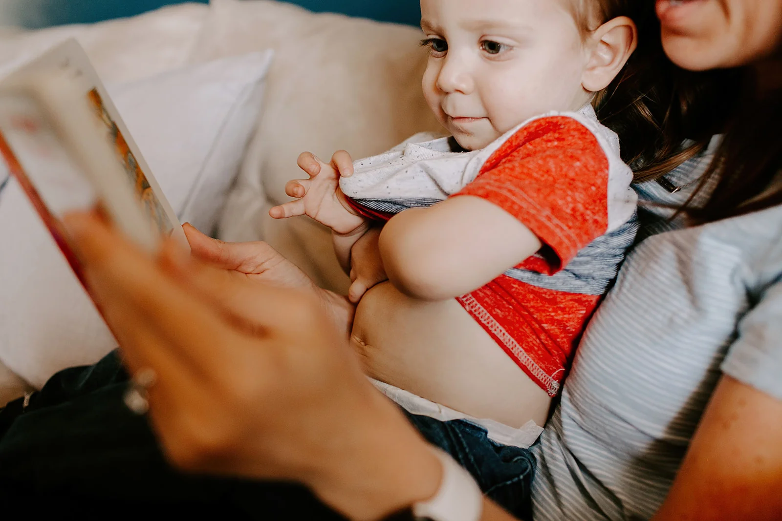 In-home family session with a mom and son in Indianapolis, Indiana with Emily Elyse Photography