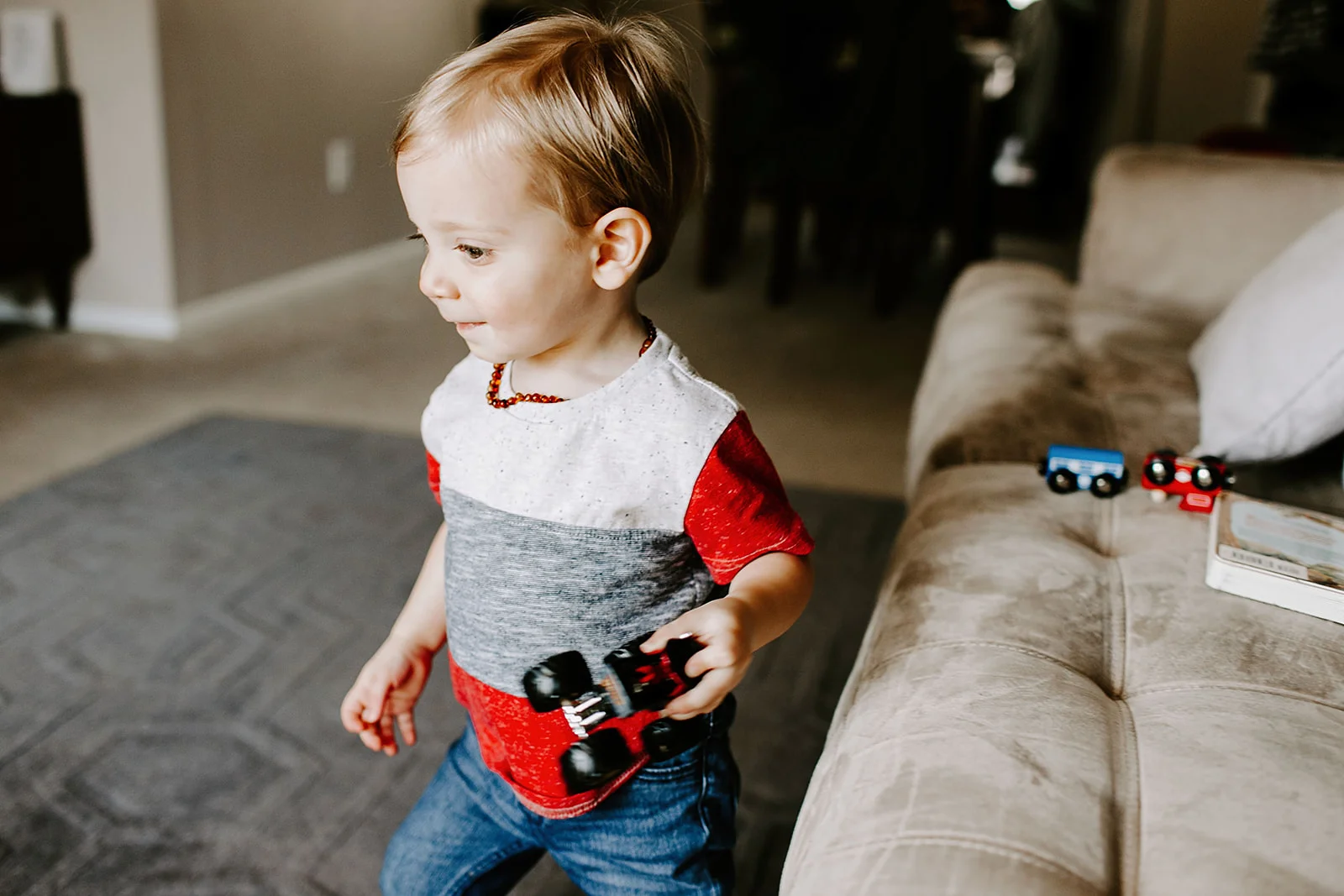 In-home family session with a mom and son in Indianapolis, Indiana with Emily Elyse Photography