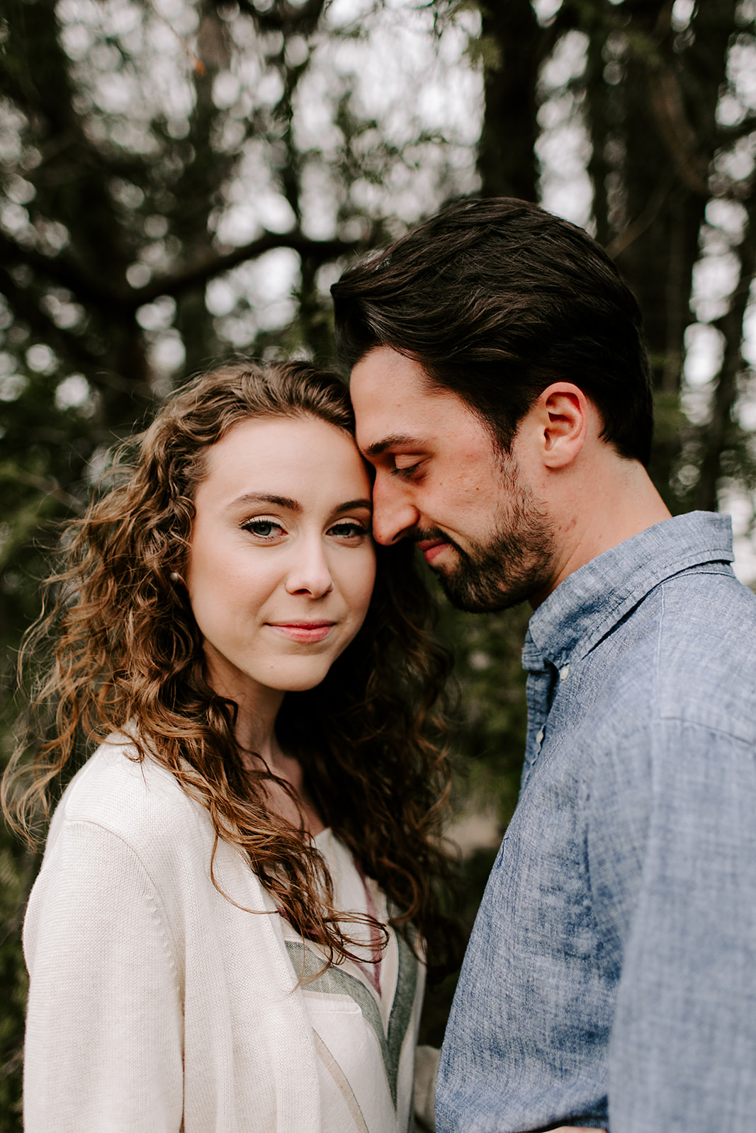 outdoor engagement photos at Holcomb Gardens Butler University Indianapolis