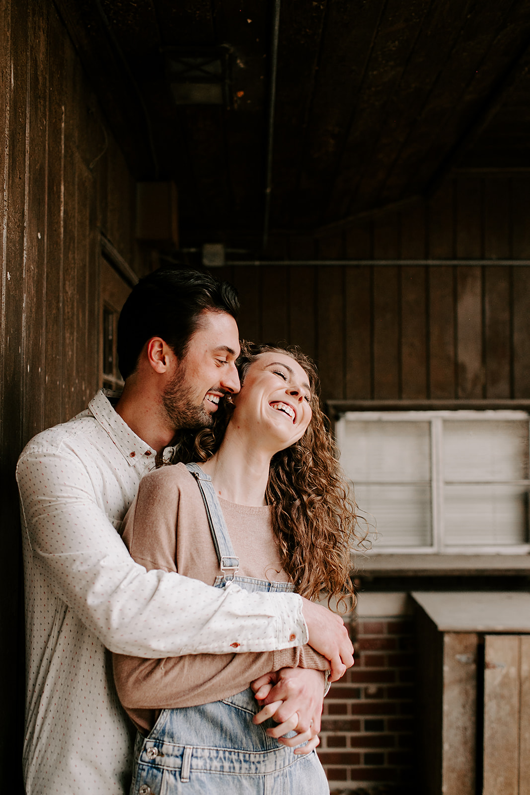 outdoor engagement photos at Holcomb Gardens Butler University Indianapolis