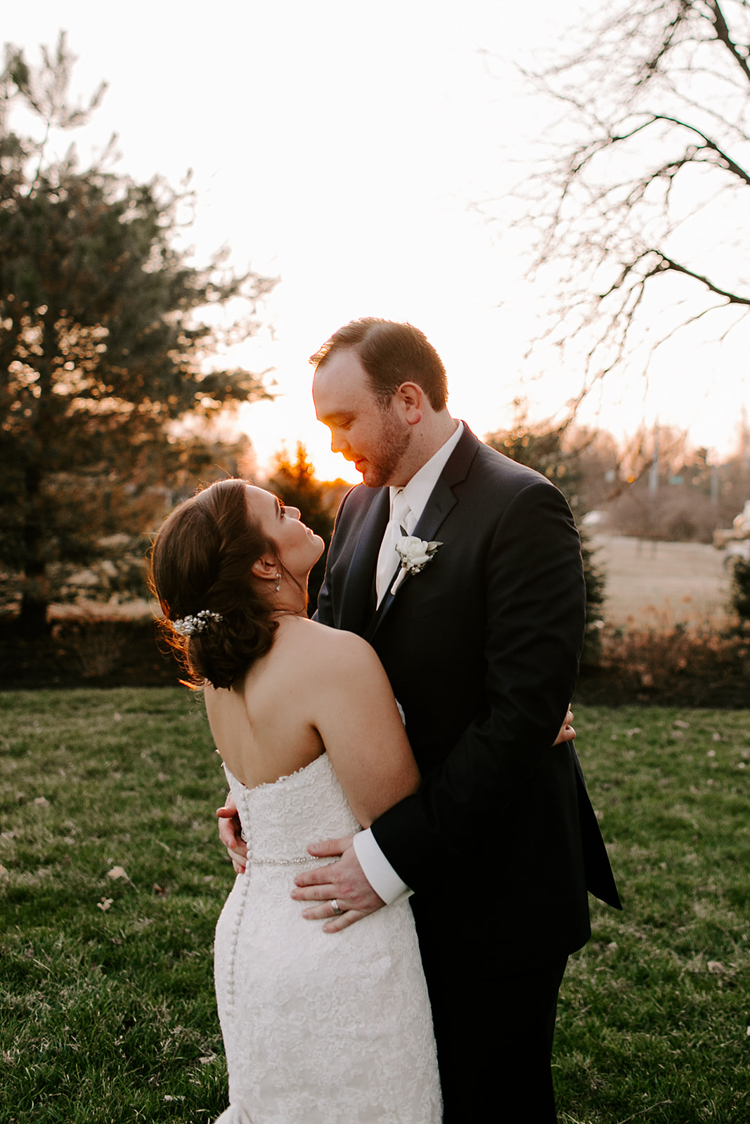 Lauren_and_Andrew_Mustard_Seed_Gardens_Noblesville_Indiana_by_Emily_Wehner_Photography-892.jpg