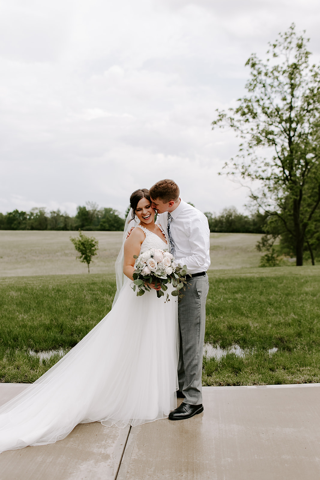 Kendra_and_Mattew_Indiana_Wedding_by_Emily_Wehner-268.jpg