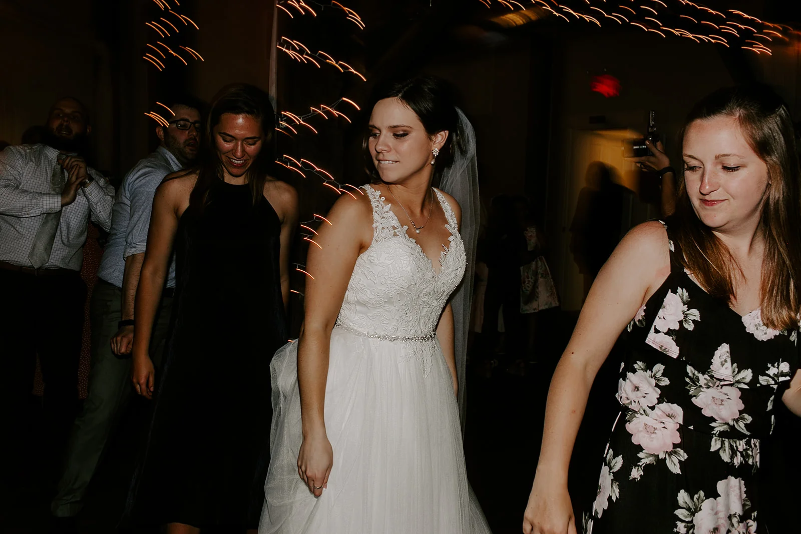 Kendra_and_Mattew_Indiana_Wedding_by_Emily_Wehner-978.jpg