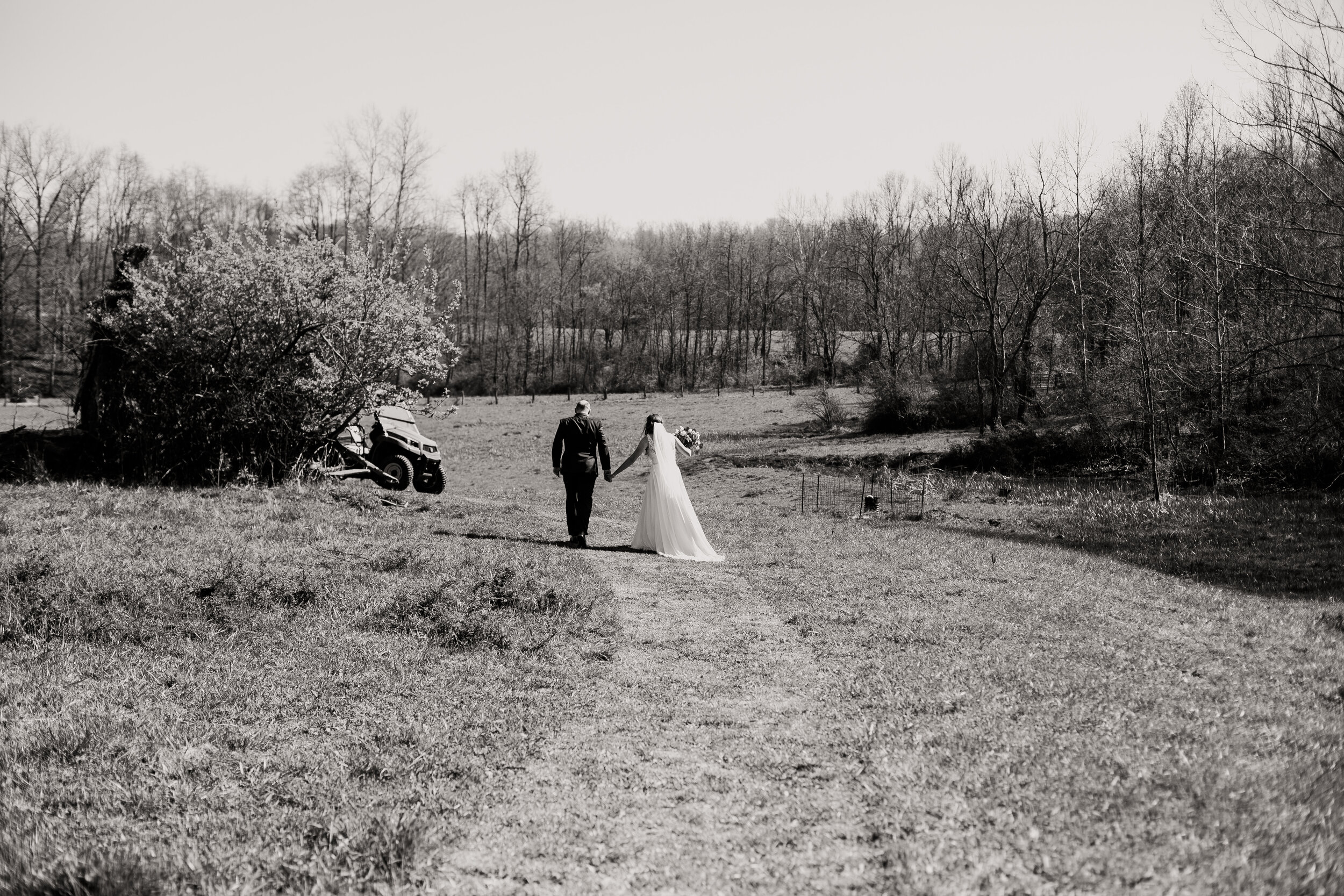 Maggie and Chris_ Covid-19 elopement_ Indiana elopment_ Emily Wehner Photography-243.jpg