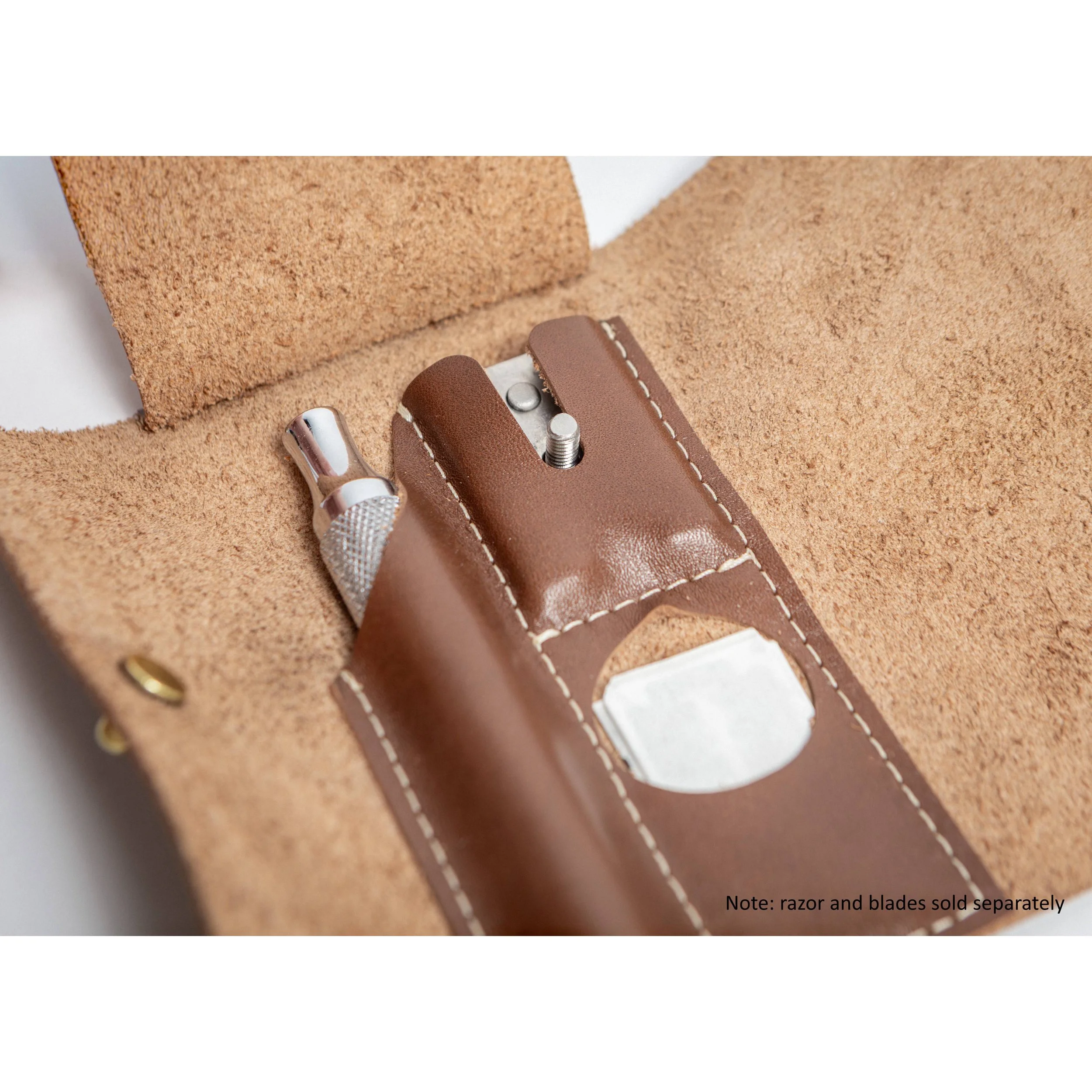 WR Travel Pouch (5)_Note_Square.jpg