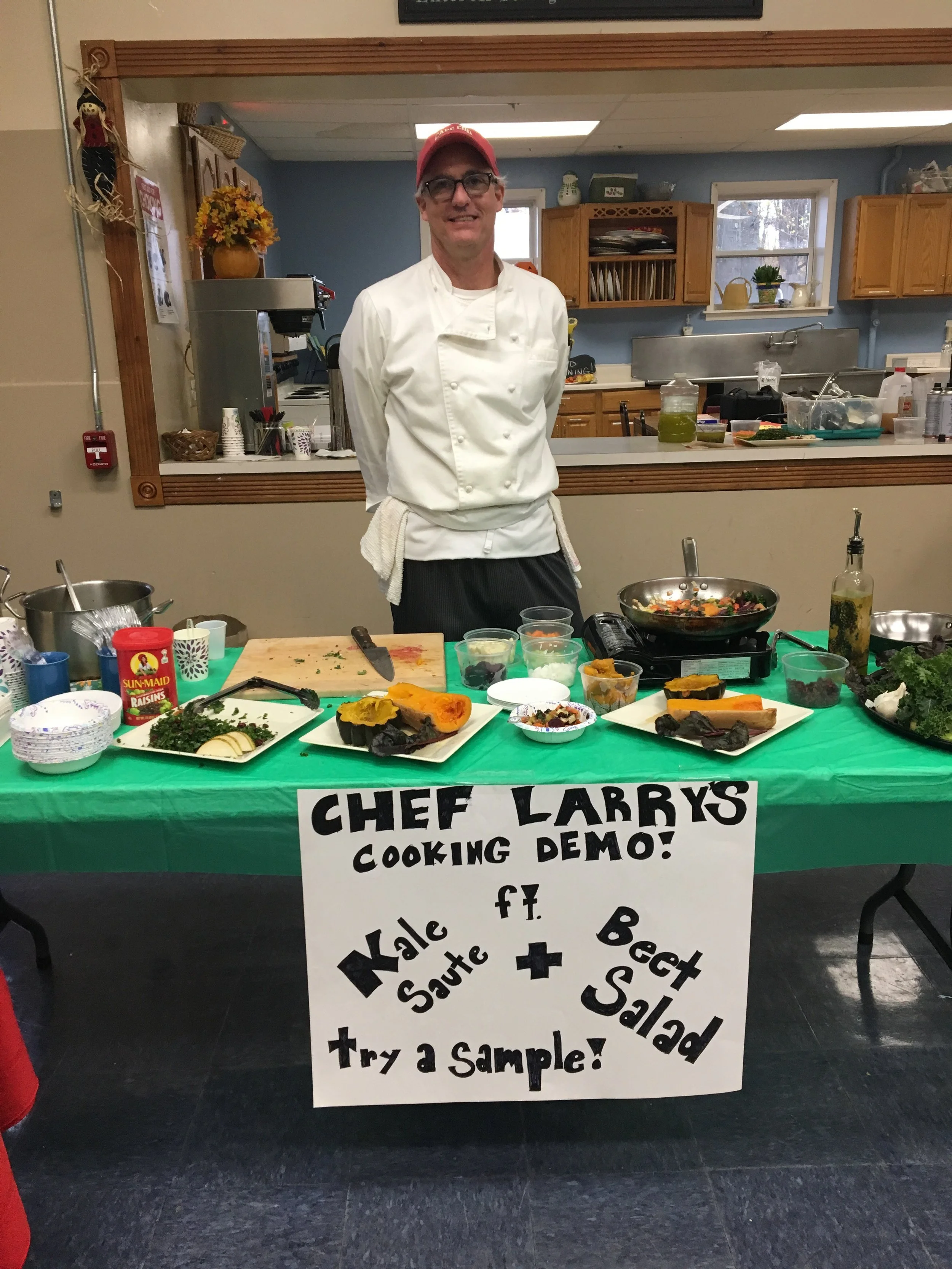 Chef Larry did some great cooking demonstrations for everyone!
