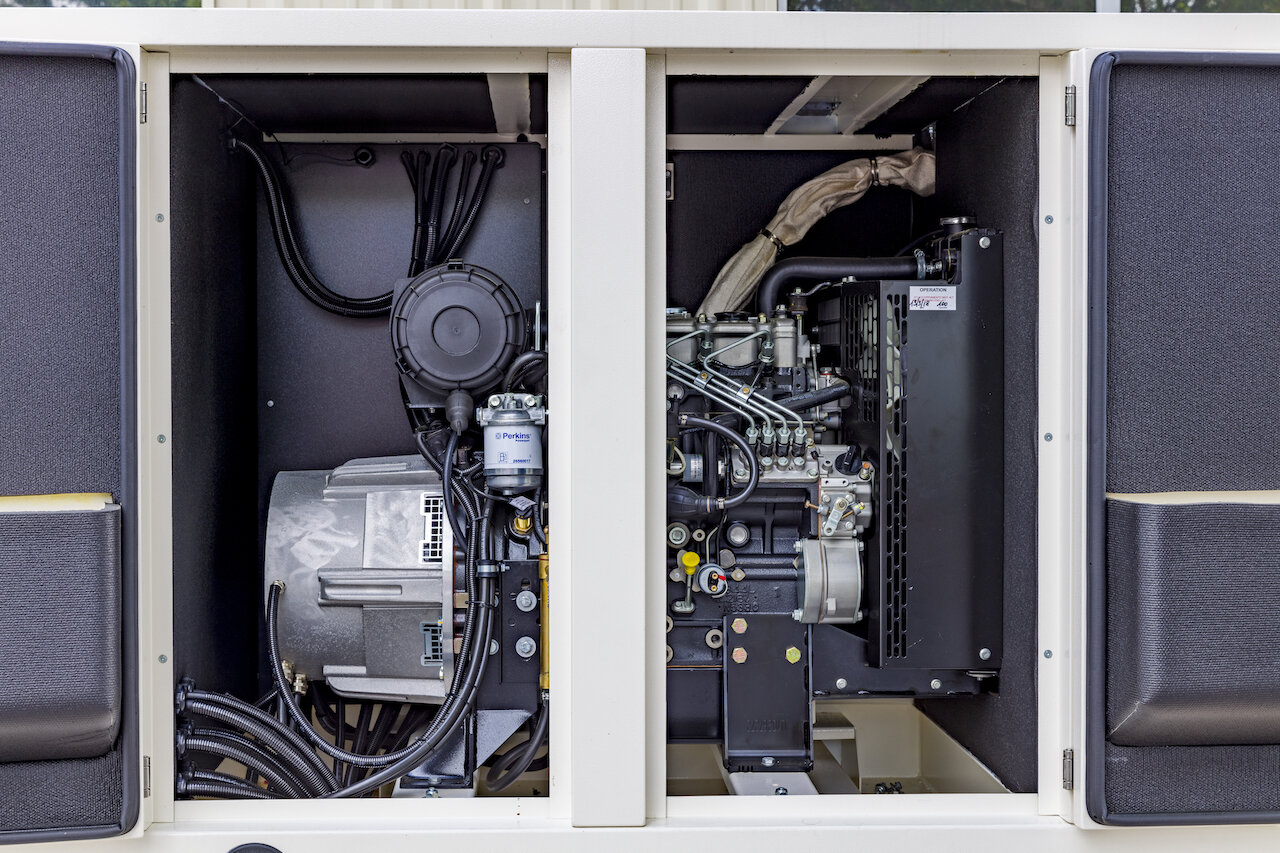 Inside a hybrid generator