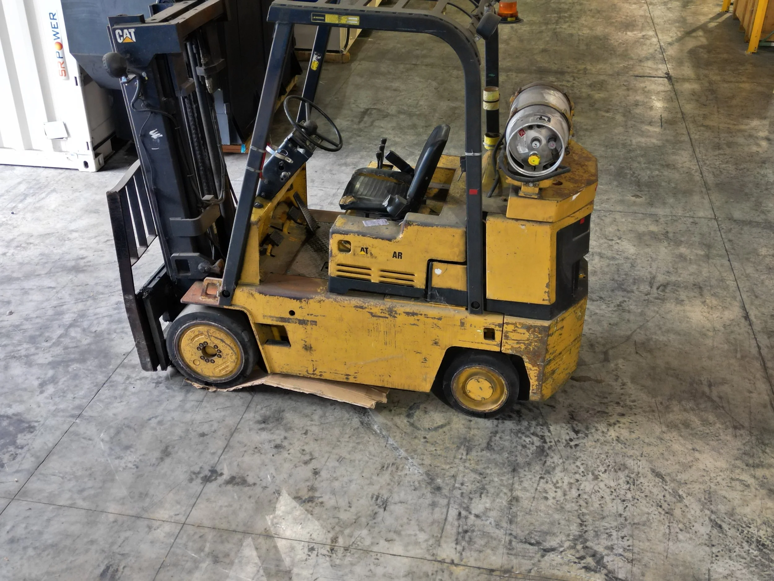 Caterpillar T800 Propane Forklift