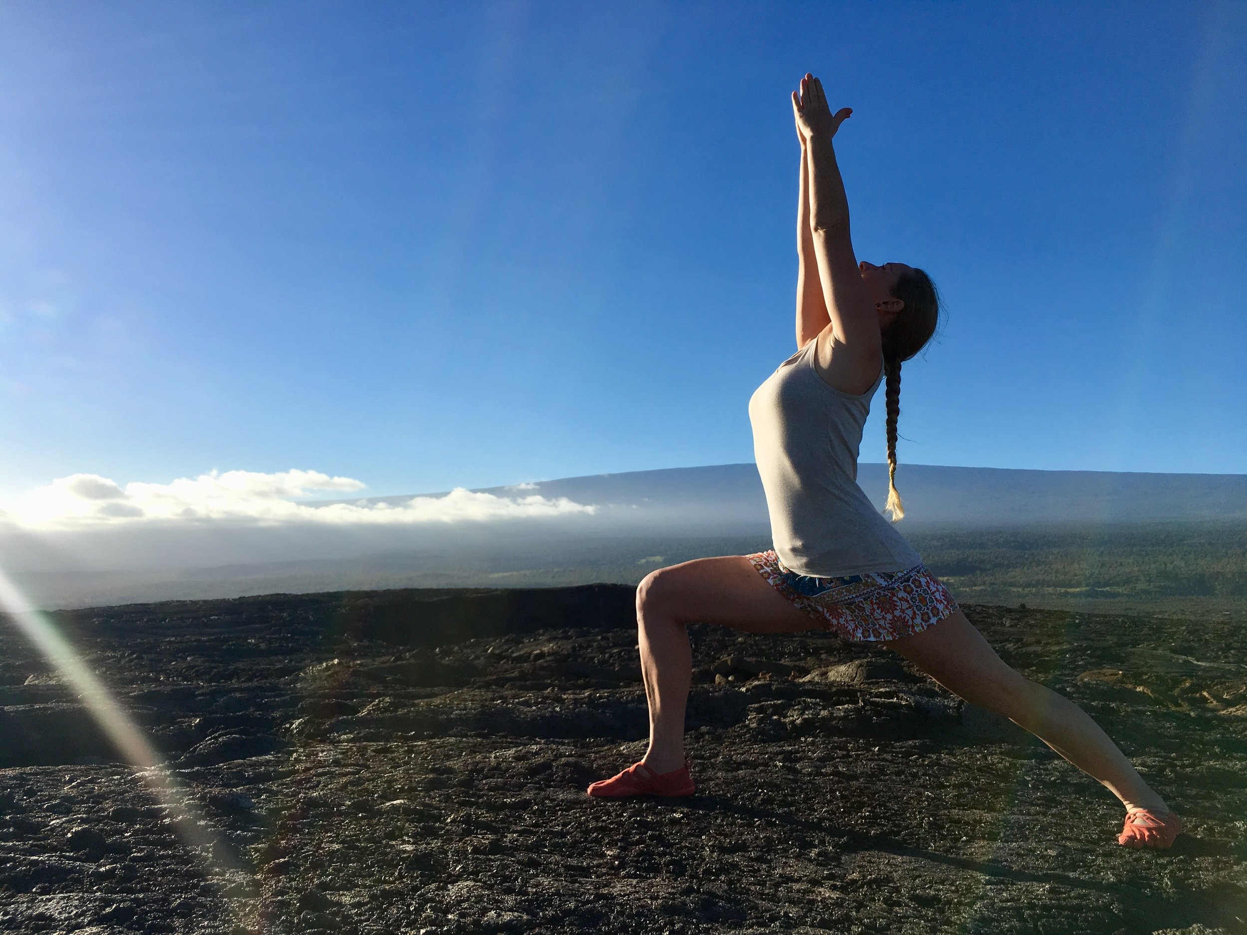 virabhadrasana 1 (warrior/hero pose). Photo by traviselder.media