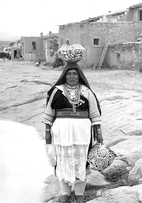 Connection to Culture: Culturally Fueled Fashion from Acoma Pottery Art