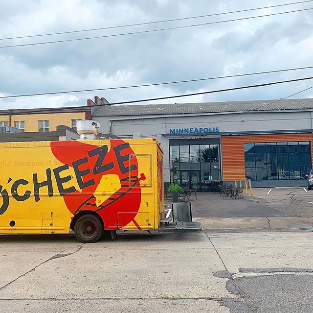 New spot alert! Come check @minneapoliscider we&rsquo;re here until 8 pm! I will say this cider is made for hot days like this! #newspot #meltswellwithothers #minneapolis #food #cider