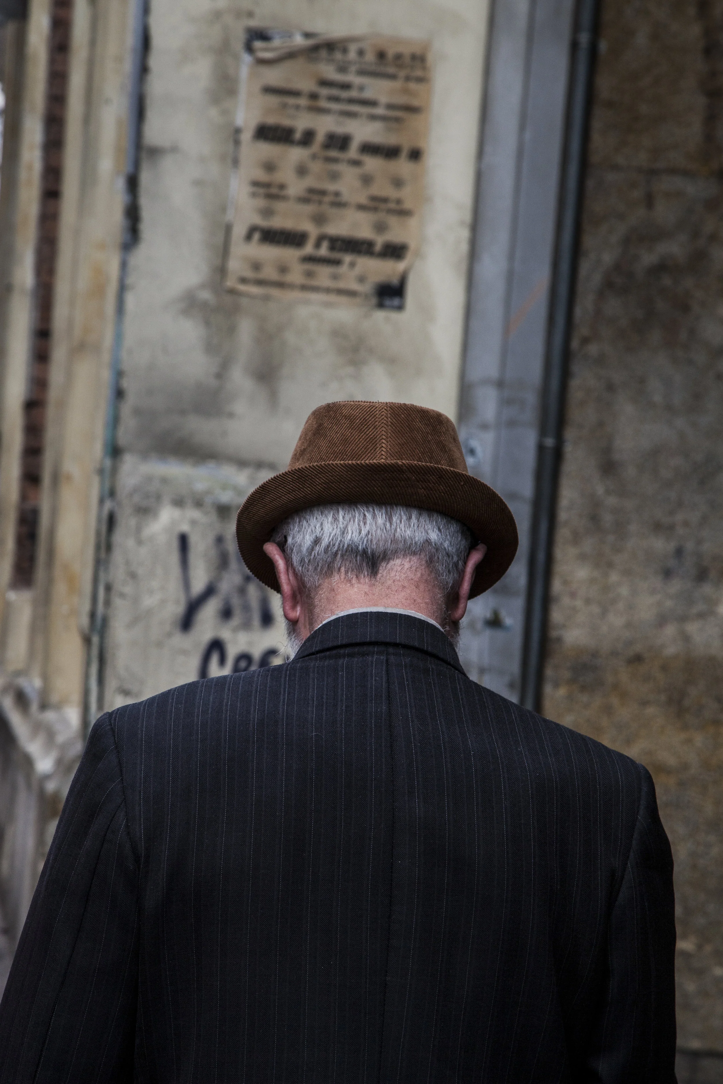 Overlapping generations-6.JPG