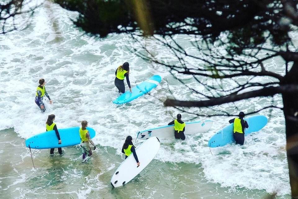 From Northern California, we took our cute lil @allarewewatercollective surf trailer up the coast to Otter Rock, OR where we partnered up with @pv_surfshop and @cliffsidecoffeeandsweets to offer the community of the Confederated Tribes of Siletz Indi