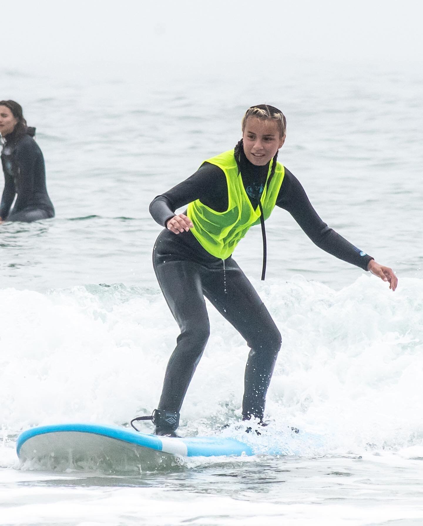 These Siletz Surfer Wahines came with the positive vibez at this summer&rsquo;s #indigenoussurfers retreat in Oregon. 😎
We&rsquo;ve seen these young women growing up from little girls since we offered our first retreat in 2018. It&rsquo;s so special