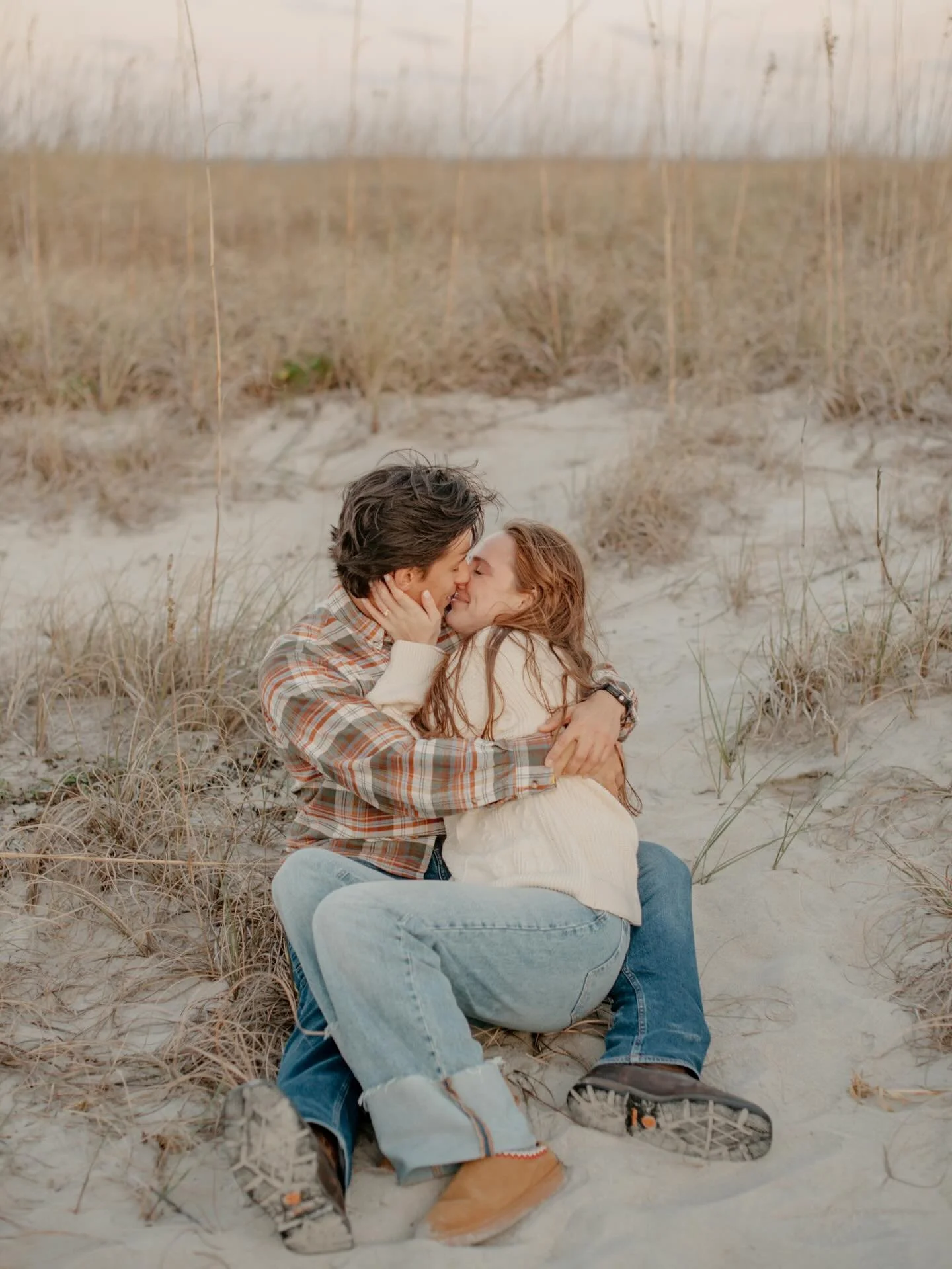 On a cold, windy day she said yes 💍⛅️