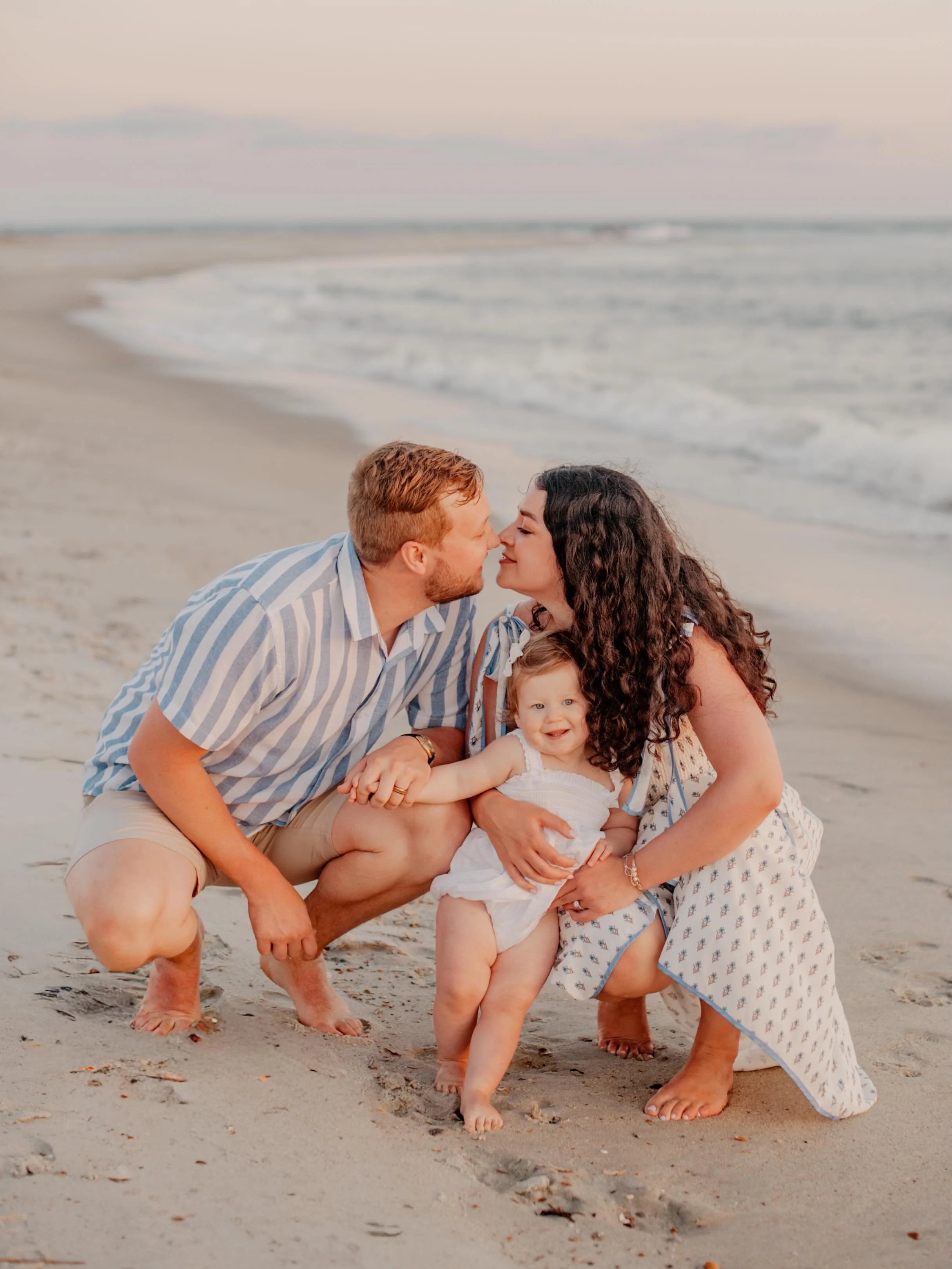The Flaherty family 🤍 Sweet Vivienne rallied close to bedtime. Thank you guys!