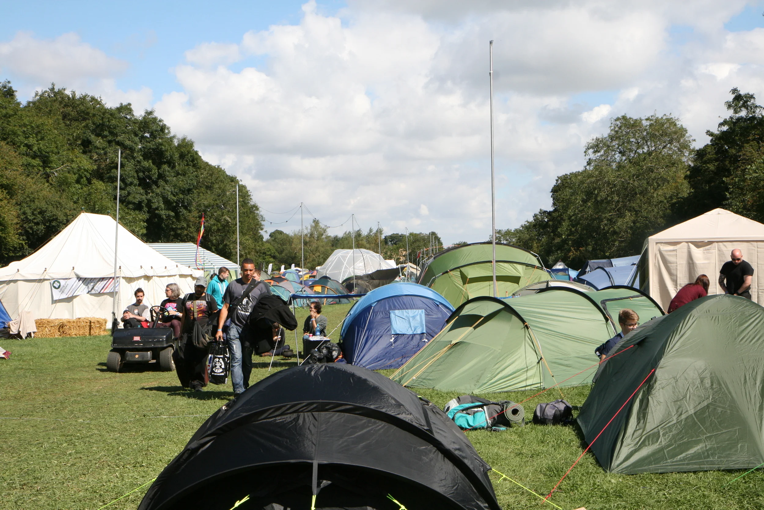 Field of Computing Pic from EMF2014 by Ben.jpg