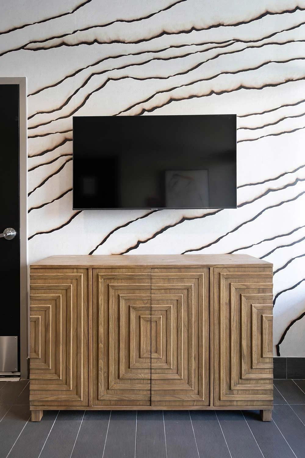 Wallpaper that looks like ridges on the wall