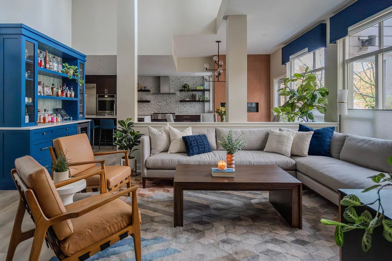 Hosting in Style: An Open-Concept Home with Bold Features