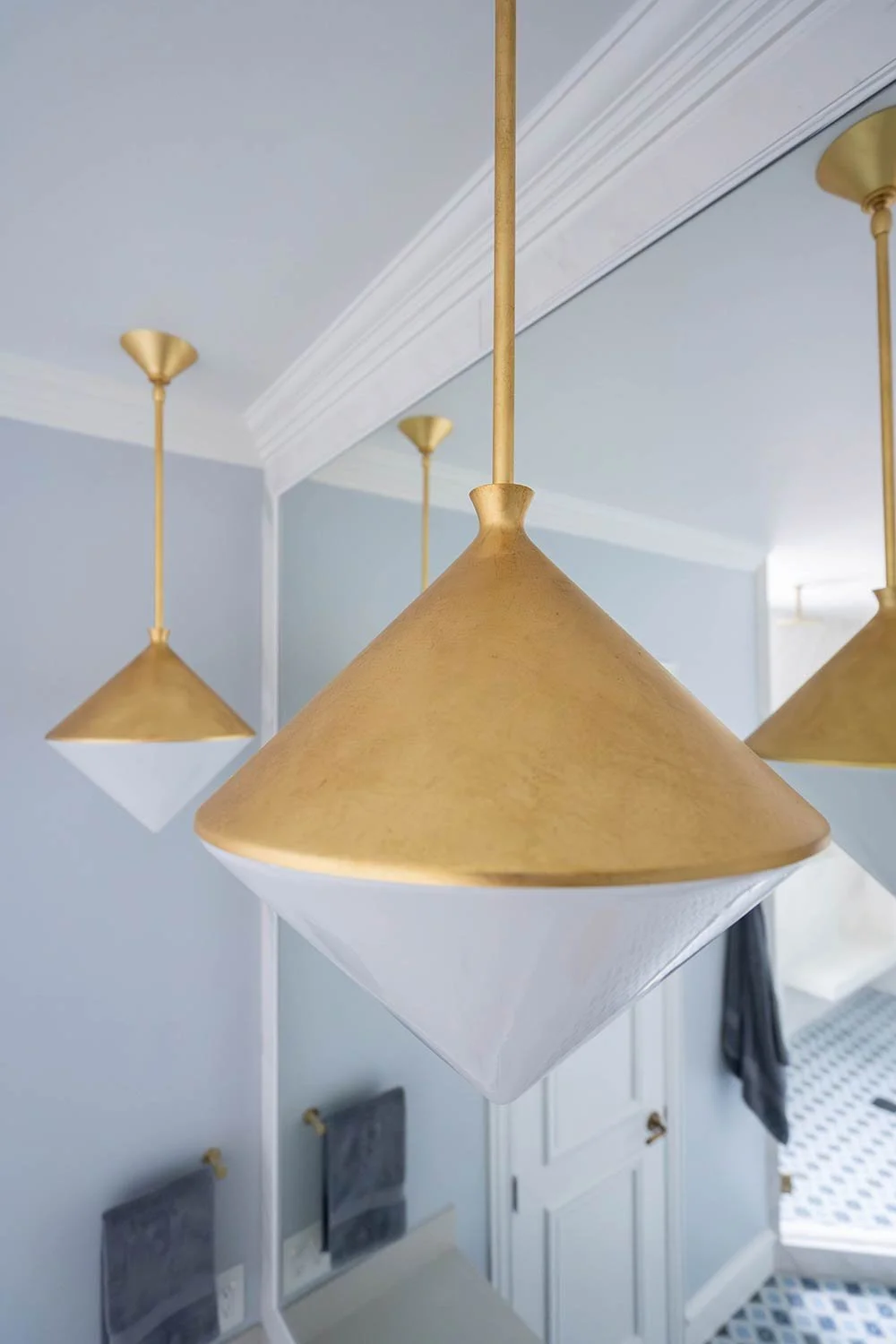 How to style your primary bathroom with gold accents