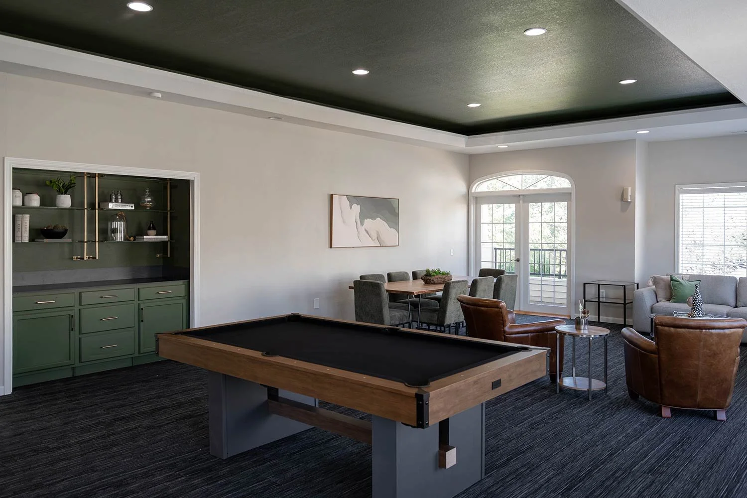 ceiling paint in green design