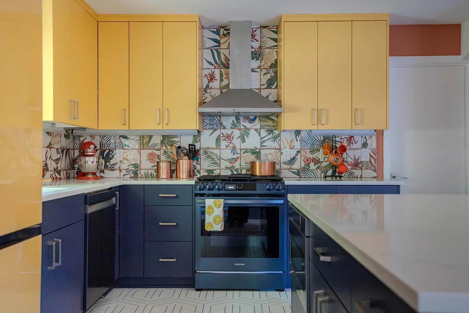 Bright and colorful kitchen design