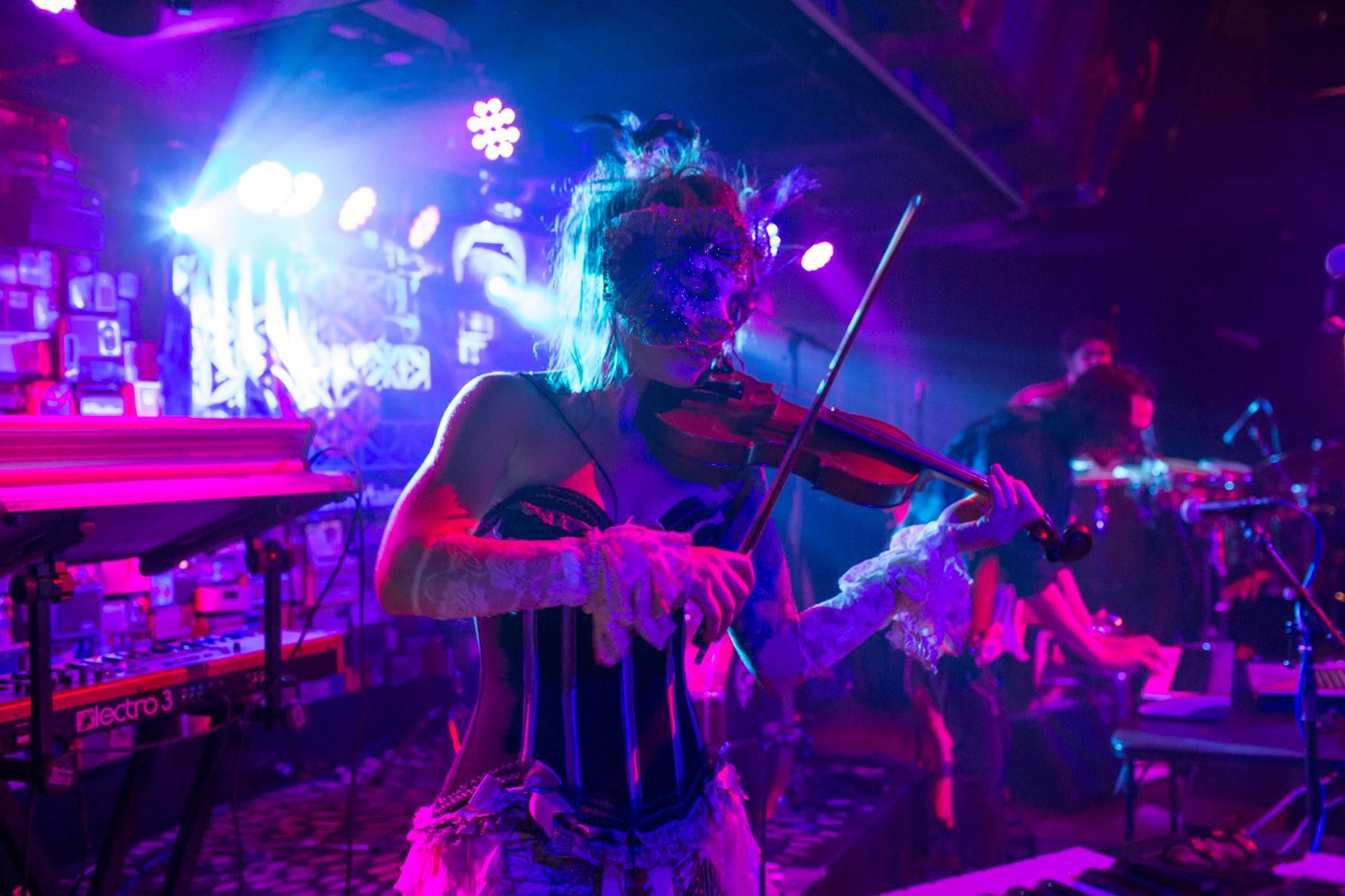 Spectacle.Music.Ophelia's Soapbox.8.jpg