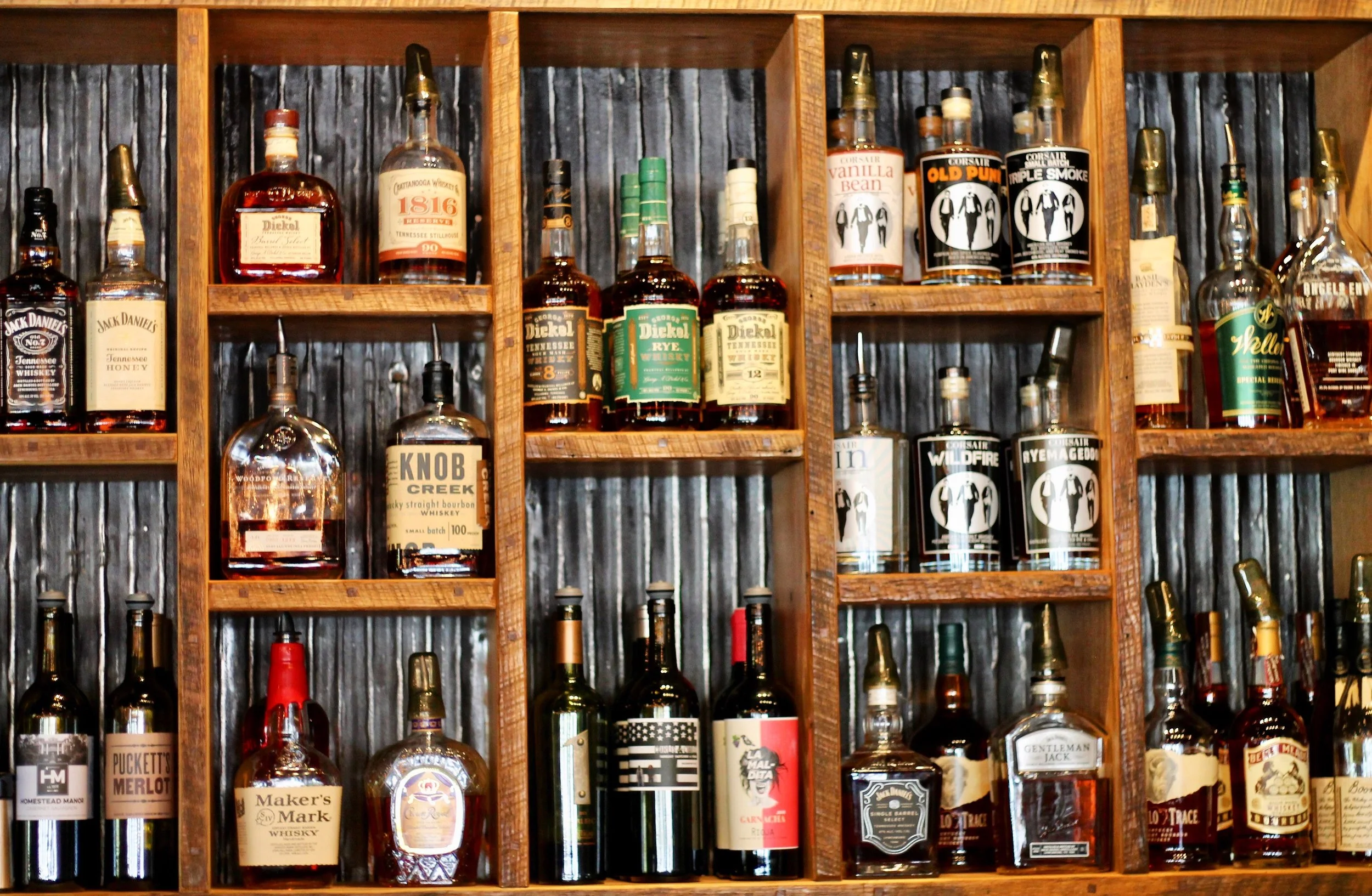 Custom Bar for Pucketts Grocery