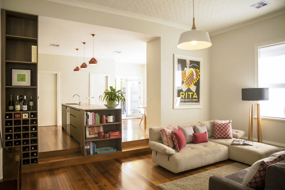 Clifton Hill House 01: Kitchen/living