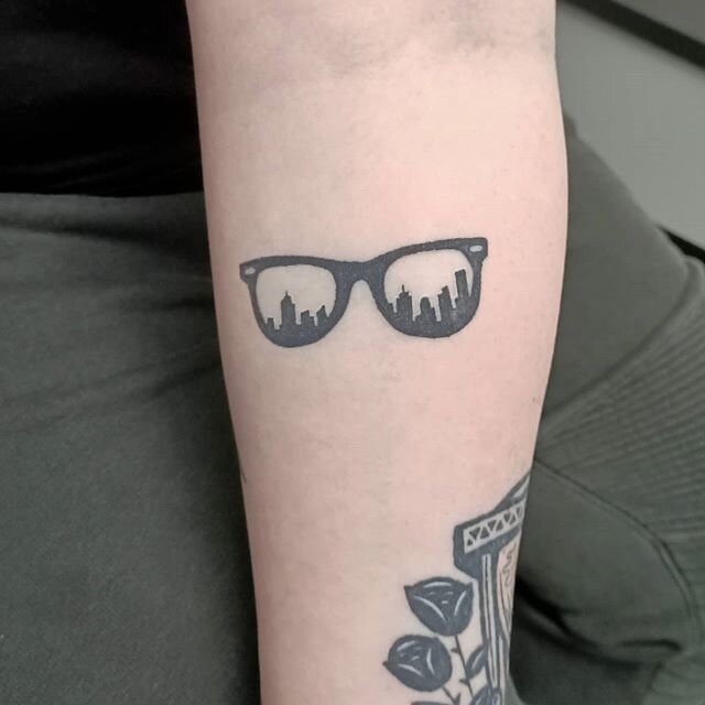 How awesome is our lovely patient Katie's tattoo?
Katie designed this herself... The glasses she wears with the Melbourne skyline behind it. We think it's pretty cool!