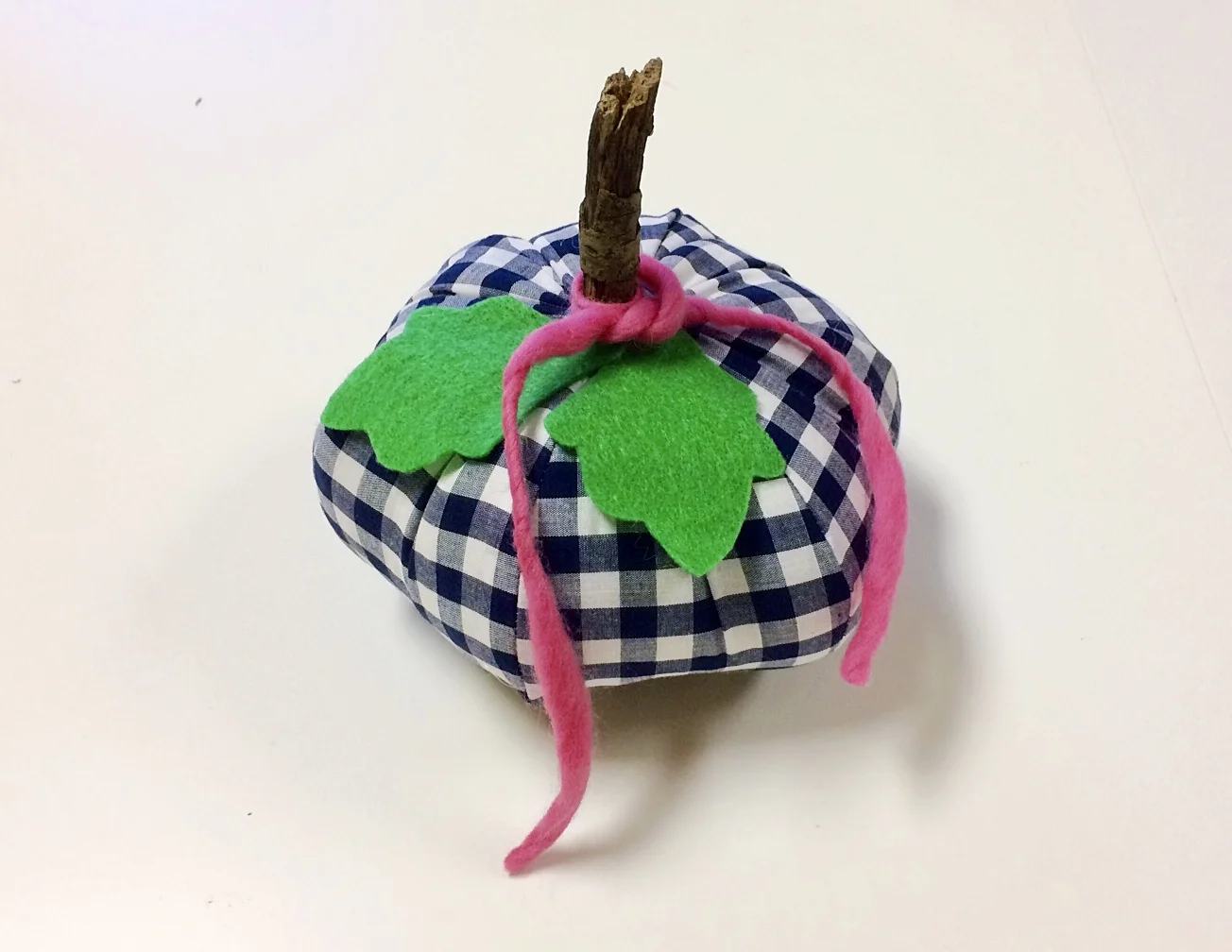 I'm stuffed! A Plush Pumpkin Pattern and Tutorial