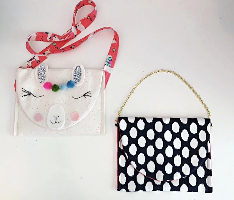 See how a strap can change the entire look and function of a bag? This bag is the Morganne bag in my book . Made in quilting cotton with a contrast cross-body strap, it is the perfect bag for a child. In silk with a gold chain, you are ready to go out on the town.