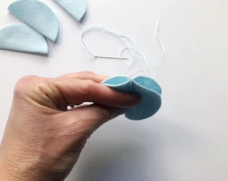 felt bunny place holder ornament