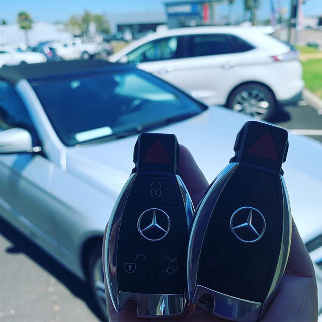 We make Mercedes keys! #mercedes #fastkeys #keyless