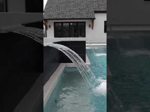 Real Estate Tour - Chris Molitor Resume