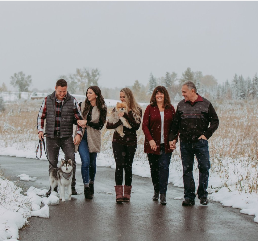 FAMILY PHOTOS | RIVERSTONE + SETON CALGARY 