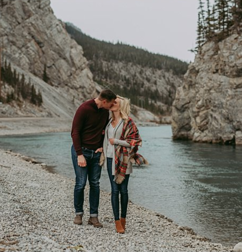 CANMORE ENGAGEMENT PHOTOS | J+B | CALGARY WEDDING