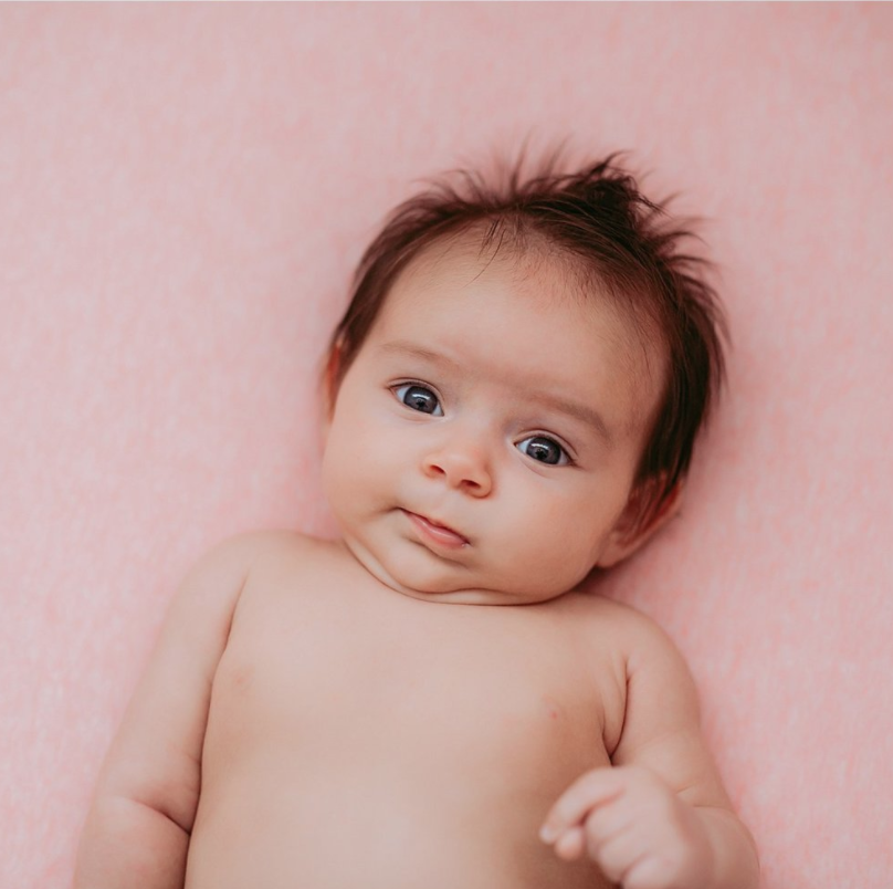HAPPY ONE YEAR MÍA | NEWBORN PHOTOGRAPHER CALGARY