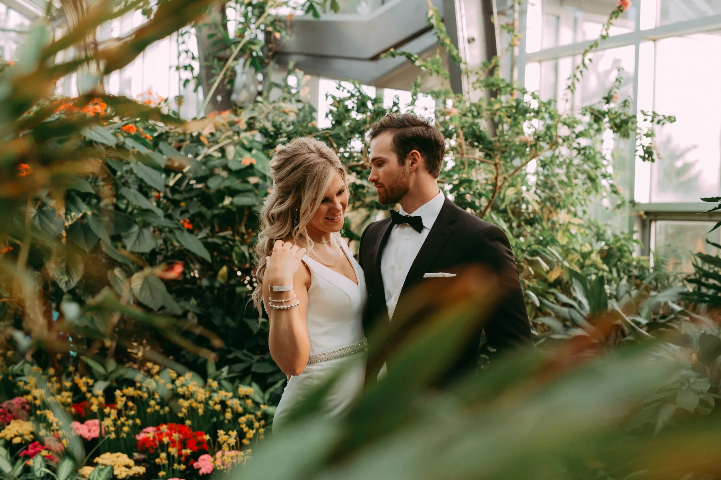 AMANDA + LUCAS | CALGARY ZOO WEDDING