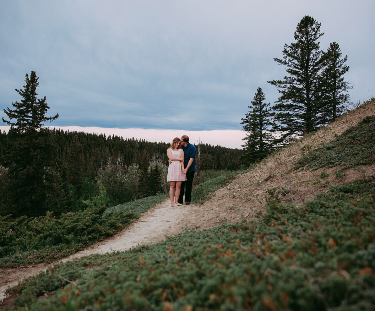 R+G ENGAGEMENT PHOTOS | FISH CREEK PARK