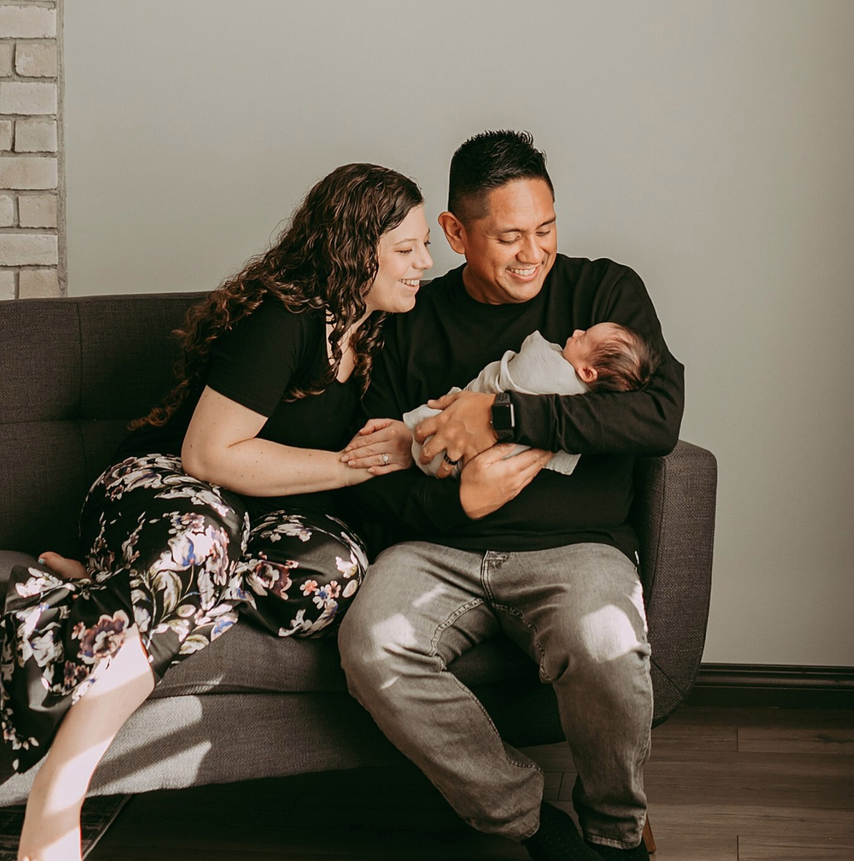 BABY RILEY | CALGARY NEWBORN LIFESTYLE PHOTOGRAPHER